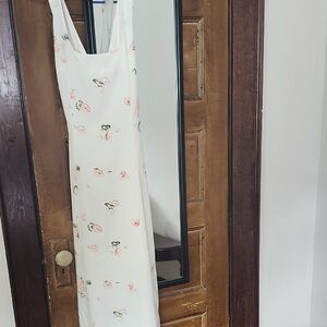 Newport News Floral White Dress